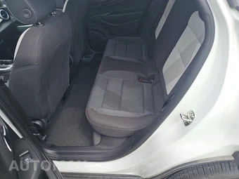 2026 Chevrolet Trax LS - miniatura 13