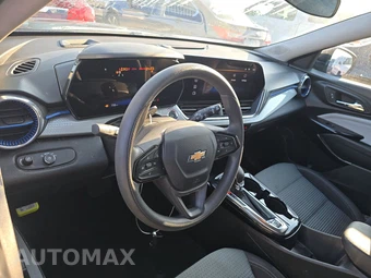2026 Chevrolet Trax LT - miniatura 10