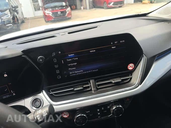 2026 Chevrolet Trax LT - miniatura 10
