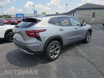 2026 Chevrolet Trax LT - miniatura 3