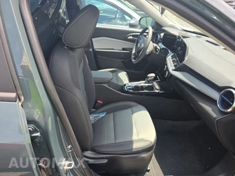 2026 Chevrolet Trax LT – miniatura 8