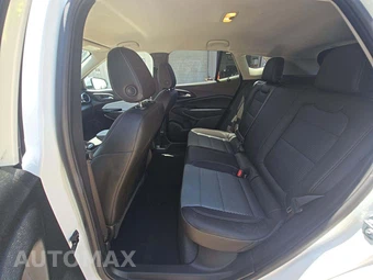 2026 Chevrolet Trax LT - miniatura 10