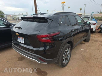 2026 Chevrolet Trax LT – miniatura 3