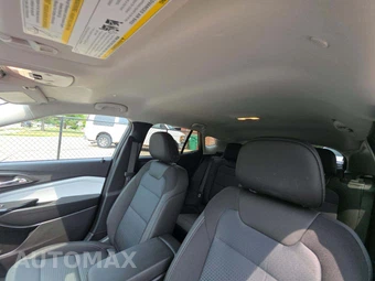 2026 Chevrolet Trax LT - miniatura 11