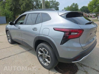 2026 Chevrolet Trax LT - miniatura 2
