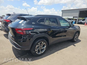 2026 Chevrolet Trax LT – miniatura 4