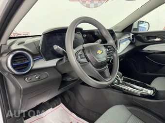 2026 Chevrolet Trax LT - miniatura 10