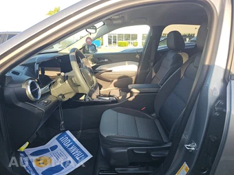 2026 Chevrolet Trax LT - miniatura 7