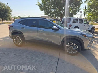 2026 Chevrolet Trax LT - miniatura 4