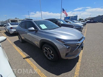 2026 Chevrolet Trax LT – miniatura 4