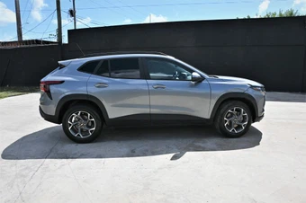 2026 Chevrolet Trax LT - miniatura 7
