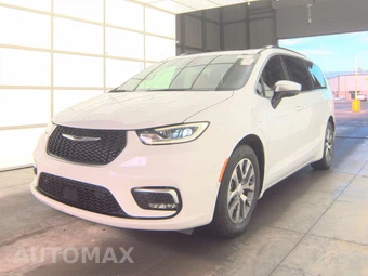 2026 Chrysler Pacifica Hybrid Pinnacle 121.6" WB
