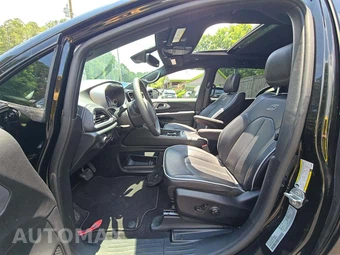 2026 Chrysler Pacifica Limited 121.6" WB - miniatura 6