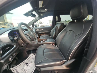 2026 Chrysler Pacifica Limited 121.6" WB – miniatura 7