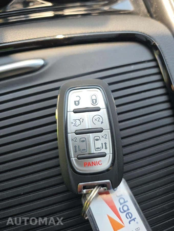 2026 Chrysler Pacifica Limited 121.6" WB – miniatura 5