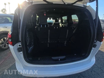 2026 Chrysler Pacifica Limited 121.6" WB – miniatura 17