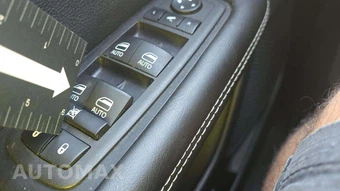 2026 Chrysler Pacifica Limited 121.6" WB – miniatura 26