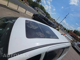 2026 Chrysler Pacifica Limited 121.6" WB – miniatura 12