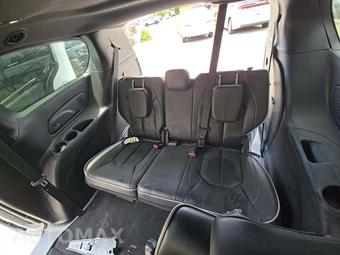 2026 Chrysler Pacifica Limited 121.6" WB – miniatura 14