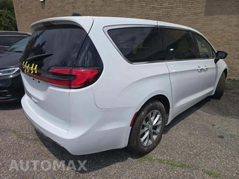 2026 Chrysler Pacifica Limited 121.6" WB – miniatura 3