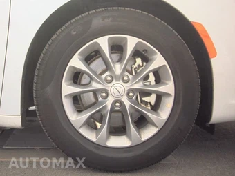 2026 Chrysler Pacifica Limited 121.6" WB – miniatura 10