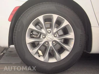 2026 Chrysler Pacifica Limited 121.6" WB – miniatura 11