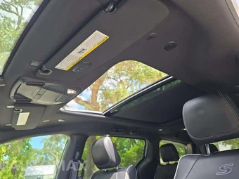 2026 Chrysler Pacifica Limited 121.6" WB - miniatura 11