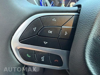 2026 Chrysler Pacifica Limited 121.6" WB - miniatura 26
