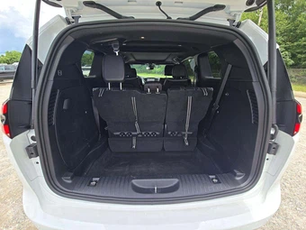 2026 Chrysler Pacifica Limited 121.6" WB – miniatura 12