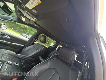 2026 Chrysler Pacifica Limited 121.6" WB – miniatura 8