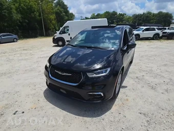 2026 Chrysler Pacifica Limited 121.6" WB