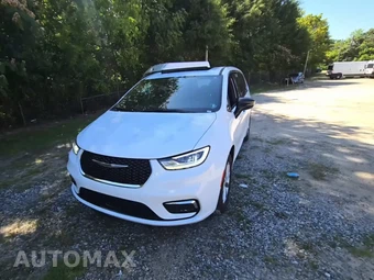 2026 Chrysler Pacifica Limited 121.6" WB