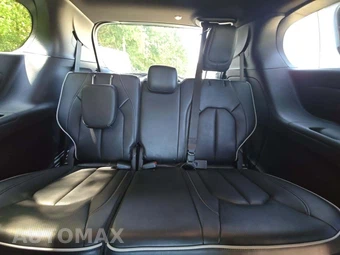 2026 Chrysler Pacifica Limited 121.6" WB – miniatura 11
