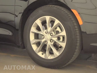 2026 Chrysler Pacifica Limited 121.6" WB – miniatura 10