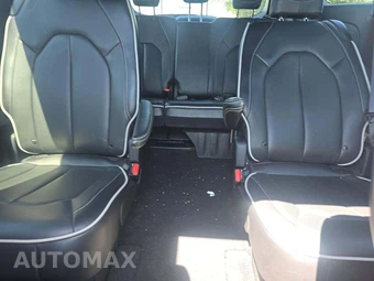 2026 Chrysler Pacifica Limited 121.6" WB – miniatura 10