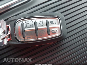 2026 Chrysler Pacifica Limited 121.6" WB - miniatura 5