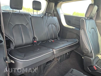 2026 Chrysler Pacifica Limited 121.6" WB - miniatura 14