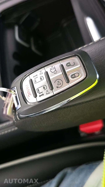 2026 Chrysler Pacifica Limited 121.6" WB - miniatura 21