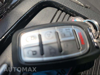 2026 Chrysler Pacifica Limited 121.6" WB – miniatura 8