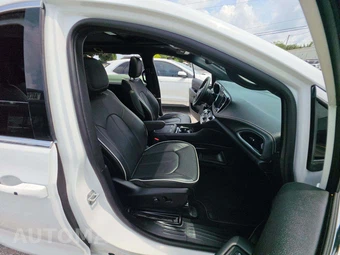 2026 Chrysler Pacifica Limited 121.6" WB - miniatura 19