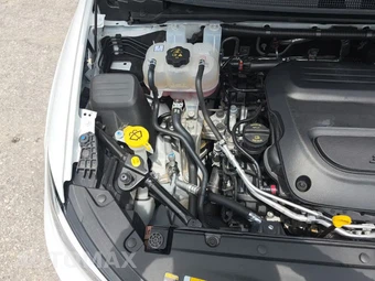 2026 Chrysler Pacifica Limited 121.6" WB - miniatura 22