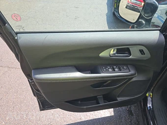 2026 Chrysler Pacifica Limited 121.6" WB – miniatura 9