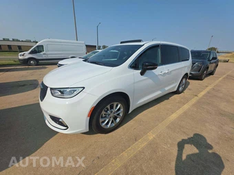 2026 Chrysler Pacifica Limited 121.6" WB