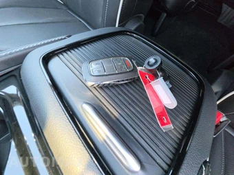 2026 Chrysler Pacifica Limited 121.6" WB - miniatura 8