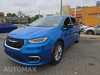 2026 Chrysler Pacifica Limited 121.6" WB