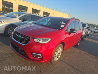 2026 Chrysler Pacifica Limited 121.6" WB