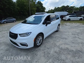 2026 Chrysler Pacifica Limited 121.6" WB