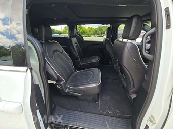 2026 Chrysler Pacifica Limited 121.6" WB – miniatura 14