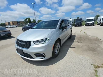 2026 Chrysler Pacifica Limited 121.6" WB