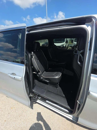 2026 Chrysler Pacifica Limited 121.6" WB – miniatura 14